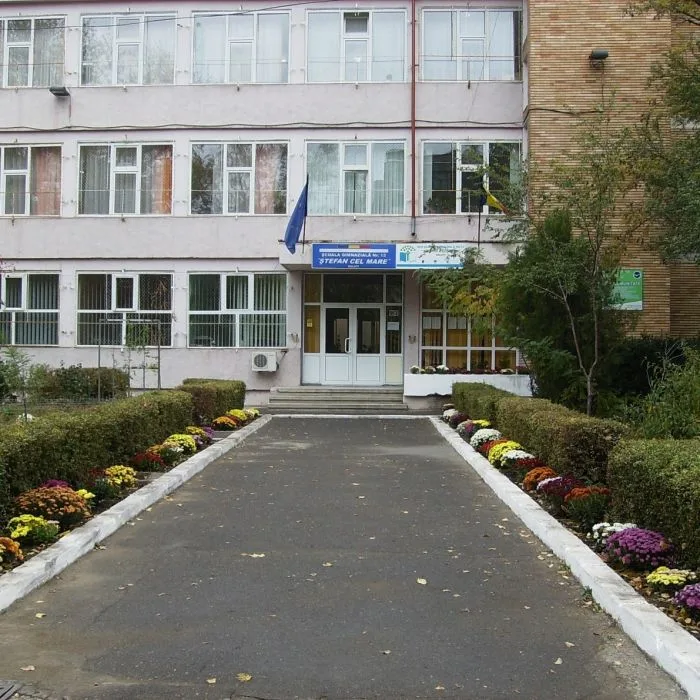 "Şcoală SuperTeach" la Galați