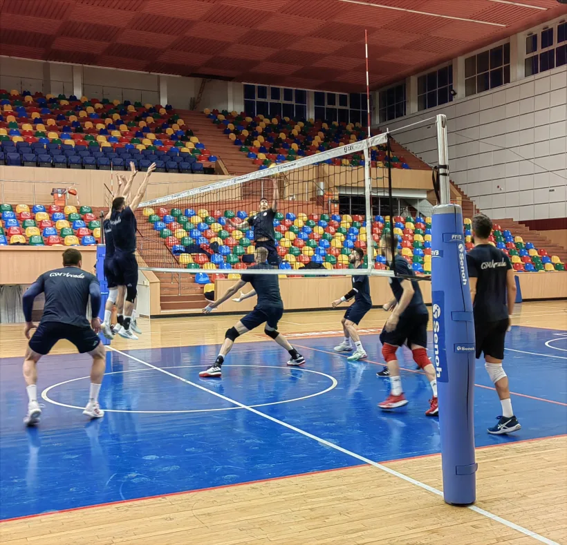 CSM Arcada joacă restanţa cu Dinamo cu gândul la play-off