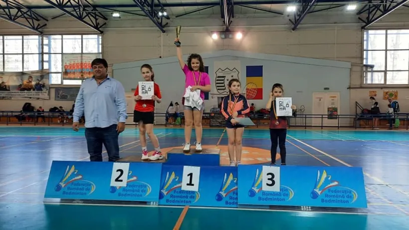 Badmintonul gălăţean face minuni: la doar 9 ani, gălăţeanca Dorothea Ursăchescu a câştigat Cupa României