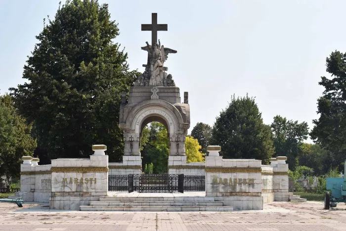 Cimitirul Eternitatea, al treilea din România acceptat în ruta culturală a cimitirelor europene