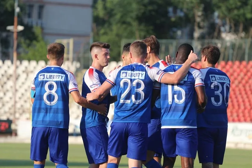 Set Oţelul în amicalul cu Braniştea