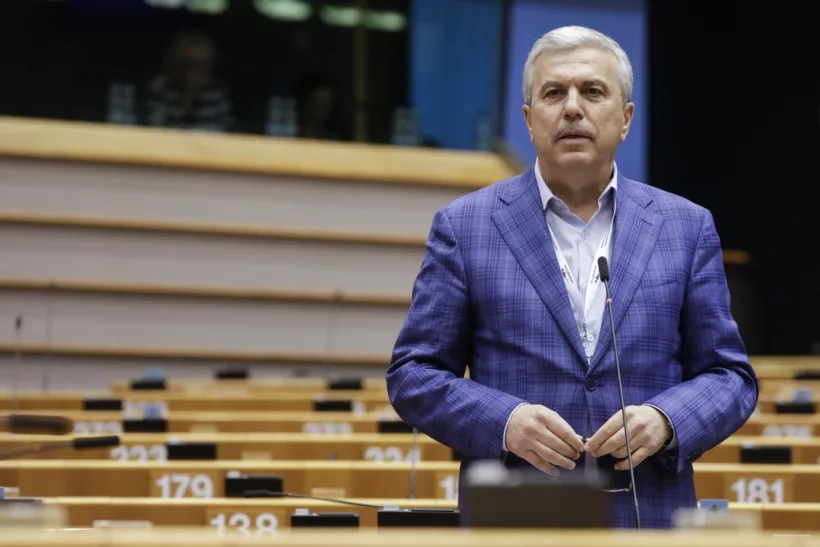  Dan Nica: România trebuie să fie prezentă pe piața europeană a semiconductorilor