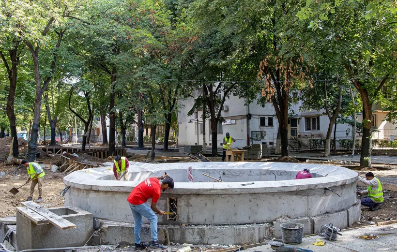Aleea pietonală de la P-uri, în plin proces de modernizare