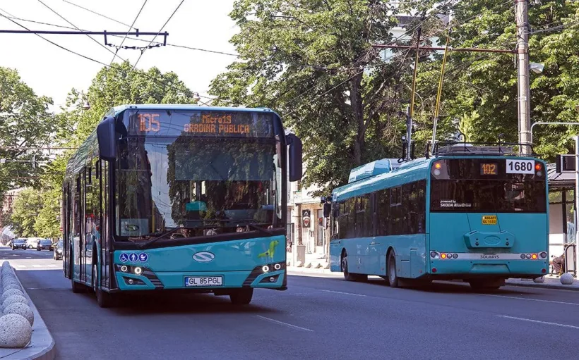 Abonamente de transport pentru elevii din Galați