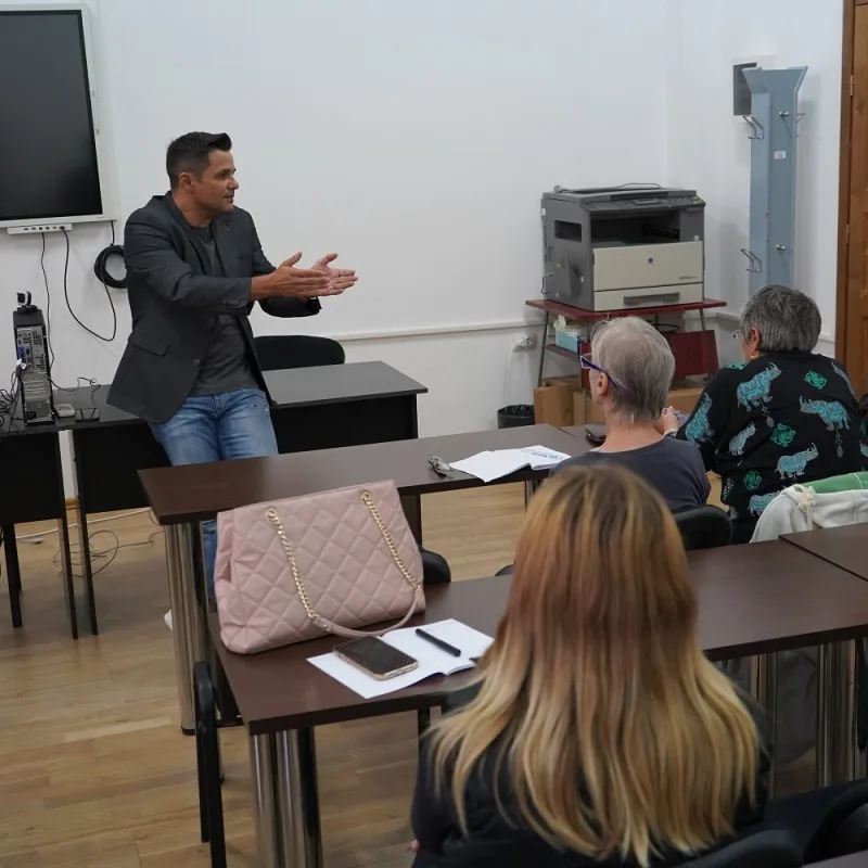 Au început cursurile de blogger, vlogger, influencer la Universitatea „Dunărea de Jos” din Galați