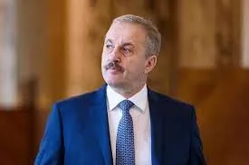 Vasile Dîncu a demisionat din funcția de ministru al Apărării Naționale