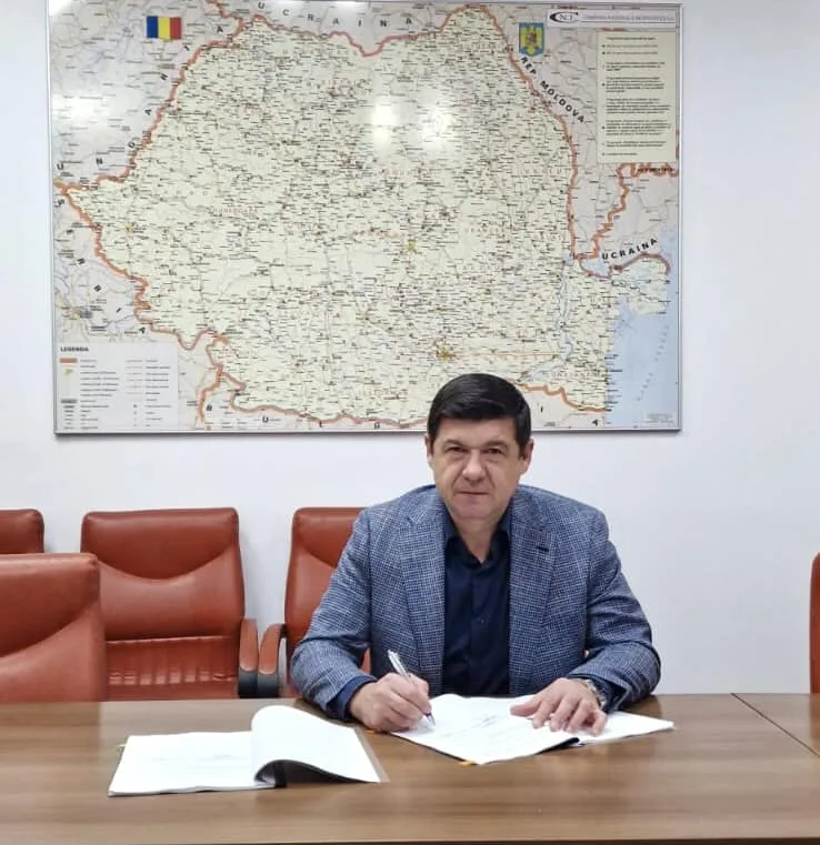 Președintele Consiliului Județean Galați a semnat primul contract de finanțare pe PNRR: va fi modernizată clădirea Complexului Muzeal de Științele Naturii