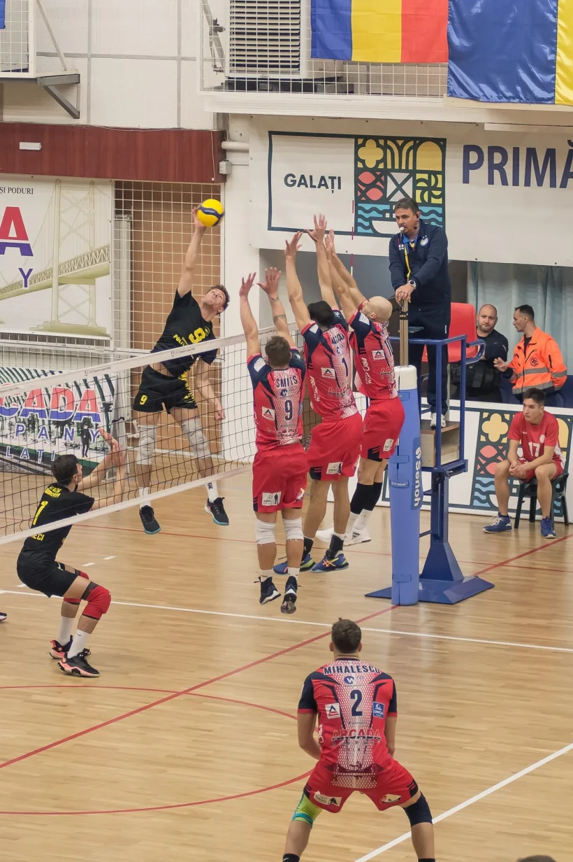 CSM Arcada Galaţi, mare favorită la calificare în 8-imile CEV Cup