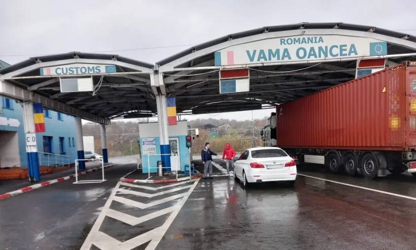 Cetățean cu permis de conducere eliberat de „Imperiul German”, reținut în Vama Oancea, când voia să intre în țară