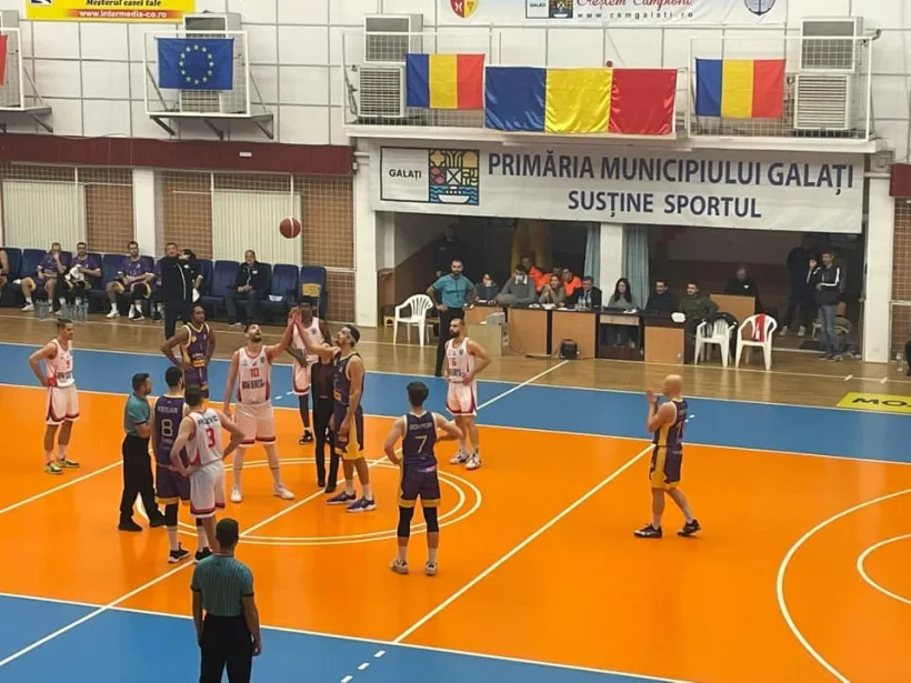 Baschetbaliştii lui Florin Nini au învins liderul Conferinţei B