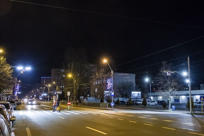 Peste 40 de treceri de pietoni iluminate în Galați pentru siguranță în trafic