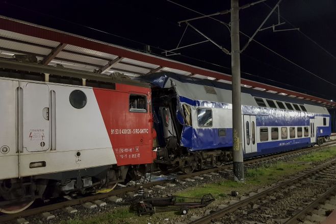 Locomotivele similare cu cea care a produs accidentul din Gara Galați, retrase temporar de CFR Călători